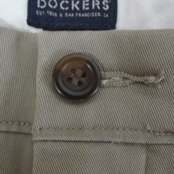 DOCKERS MEN'S SIZE 29 X 29 PANTS EASY KHAKI TAN SLIM FIT ALL MOTION COMFORT NWT - Picture 3 of 10
